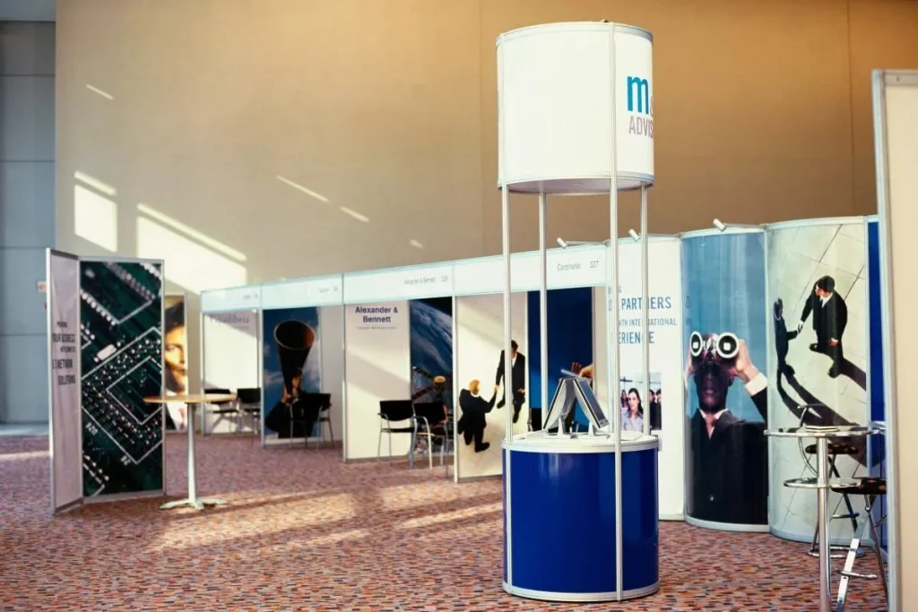 comment-creer-un-stand-sur-mesure-ou-modulaire-pour-votre-evenement