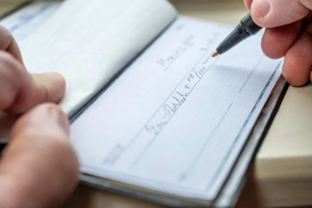 quel-montant-declenche-une-verification-des-cheques-